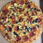 Best Large Pizza with Up To 4 Toppings in Warwick, RI